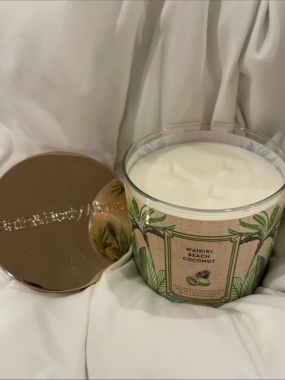 BBW Waikiki Beach Coconut 3 Wick Candle